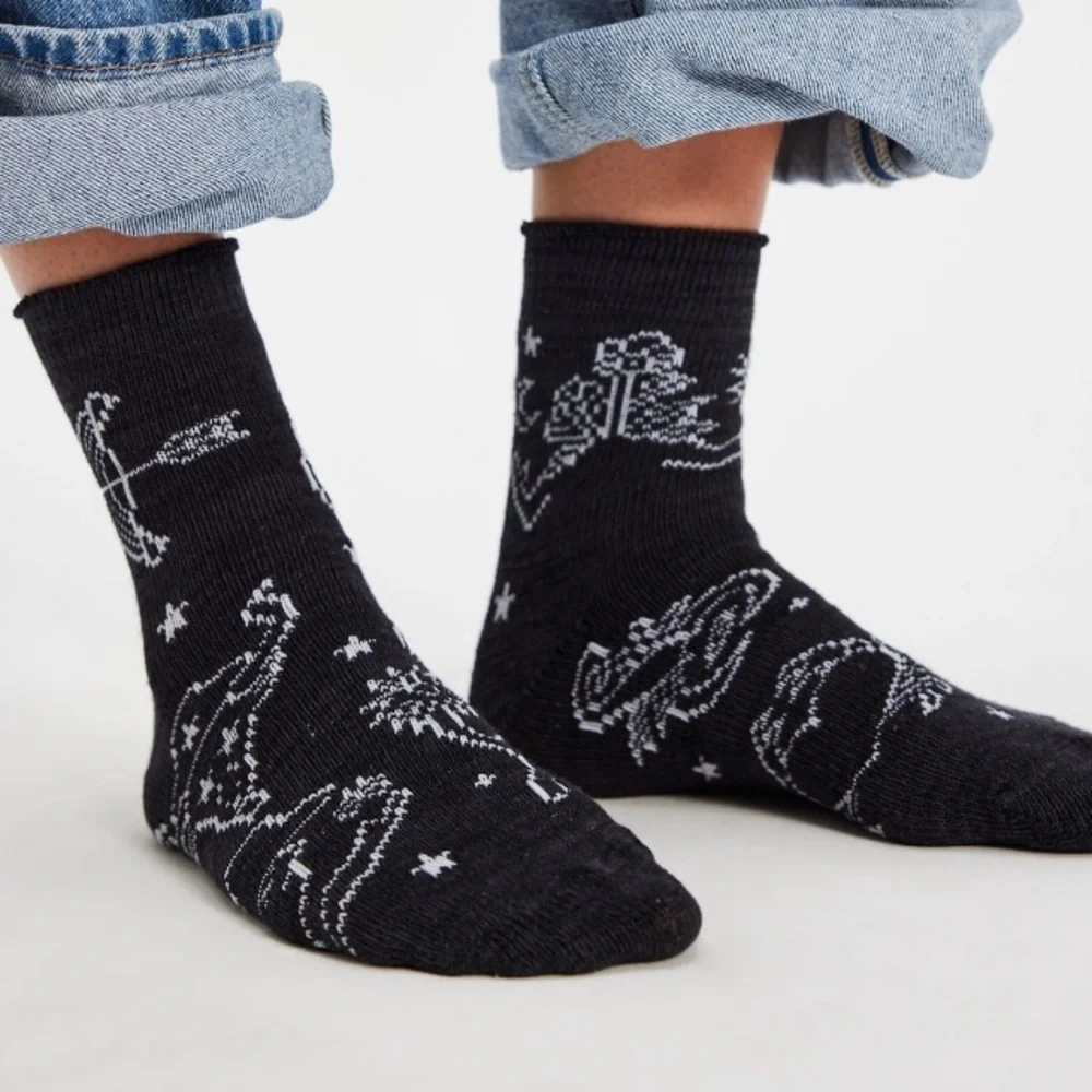 Free People Tell Me Your Star Sign Socks-Black
